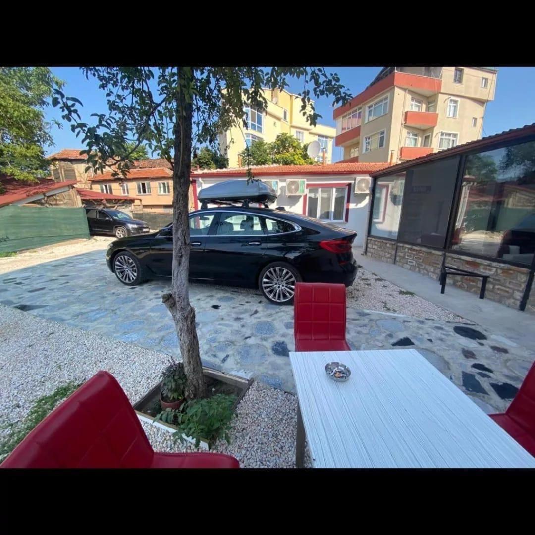 Centre Reach Otel أديرني المظهر الخارجي الصورة